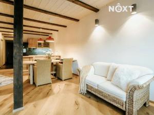 Prodej atypického bytu, Černý Důl, 79 m2