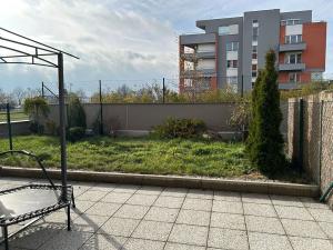 Pronájem bytu 1+kk, Praha - Zličín, Sazovická, 36 m2