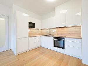 Pronájem bytu 2+kk, Praha - Jinonice, Vladimíra Kobranova, 51 m2