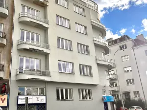 Prodej bytu 3+kk, Praha - Podolí, Podolská, 74 m2