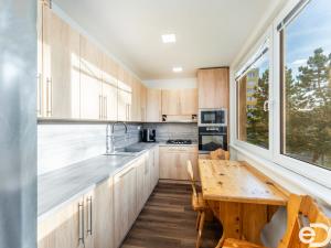 Prodej bytu 3+kk, Krnov, Budovatelů, 68 m2