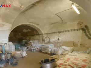 Pronájem komerční nemovitosti, Slaný, 23953 m2