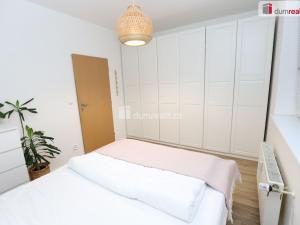 Prodej bytu 2+1, Mariánské Lázně - Úšovice, Kubelíkova, 49 m2