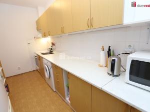 Prodej bytu 2+1, Mariánské Lázně - Úšovice, Kubelíkova, 49 m2