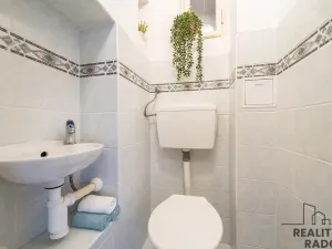 Prodej bytu 2+kk, Praha - Staré Město, Kozí, 45 m2