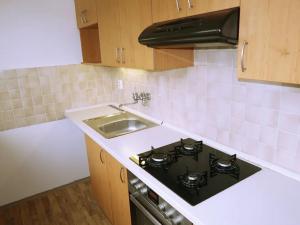 Prodej bytu 3+1, Praha - Prosek, Bohušovická, 55 m2