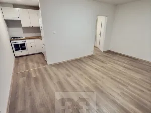 Pronájem bytu 3+kk, Praha - Záběhlice, Hlavní, 57 m2