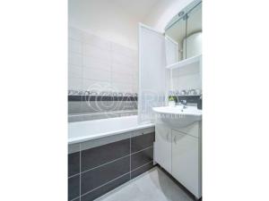 Pronájem bytu 2+kk, Praha - Libeň, U libeňského pivovaru, 49 m2