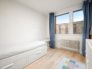 Pronájem bytu 3+1, Praha - Kobylisy, Střekovská, 64 m2