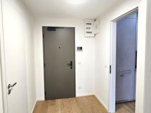 Pronájem bytu 2+kk, Brno, Bratislavská, 50 m2