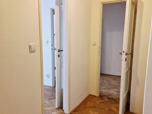 Pronájem bytu 1+1, Praha - Vinohrady, Kouřimská, 37 m2