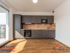 Pronájem bytu 2+kk, Praha - Vysočany, Smržových, 51 m2