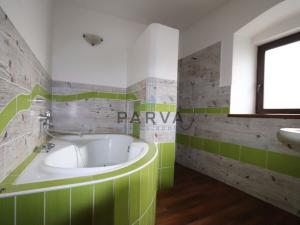 Prodej rodinného domu, Strašice, 365 m2