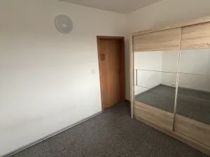 Pronájem bytu 2+kk, Sokolov, Křížová, 40 m2
