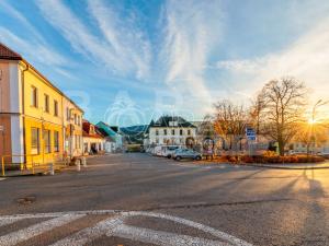 Prodej bytu 3+1, Křemže, Náměstí, 69 m2