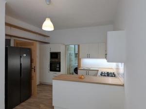 Pronájem bytu 2+kk, Praha - Vysočany, Pod strojírnami, 48 m2