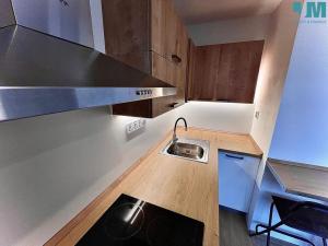 Pronájem bytu 1+1, Třebíč, Jar. Ježka, 38 m2