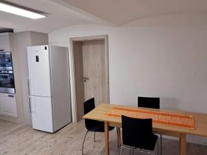 Prodej rodinného domu, Hředle, 398 m2