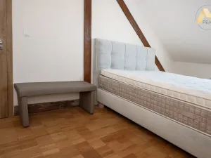 Pronájem bytu 3+kk, Písek, Husovo nám., 70 m2