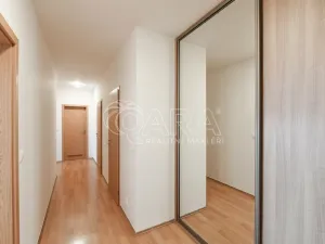 Pronájem bytu 3+kk, Praha - Uhříněves, Václava Trojana, 83 m2