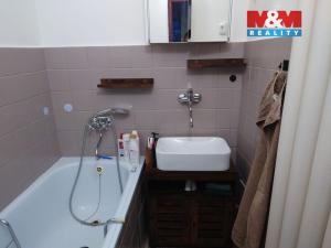 Pronájem bytu 1+1, Praha - Kobylisy, Pakoměřická, 42 m2