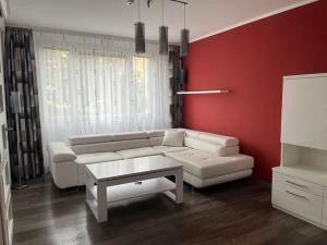 Pronájem bytu 3+1, Praha - Záběhlice, Jabloňová, 76 m2