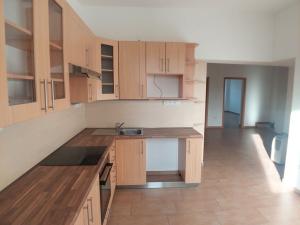 Pronájem bytu 2+1, Tábor, Farského, 73 m2