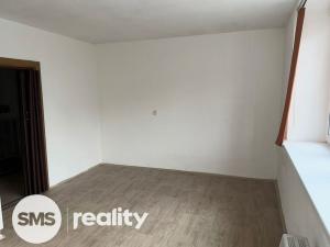 Prodej bytu 1+1, Krnov, Revoluční, 45 m2