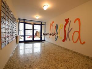 Pronájem bytu 2+kk, Praha - Vysočany, Rubeška, 45 m2