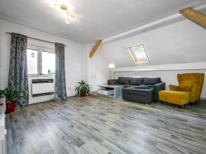 Prodej bytu 3+1, Heřmanova Huť, Tyršova, 72 m2