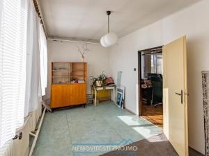 Prodej skladu, Šumná, 115 m2