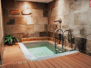 Prodej komerční nemovitosti, Branná, 41 m2