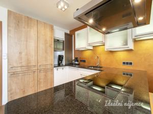 Prodej bytu 3+kk, Praha - Nusle, Táborská, 93 m2