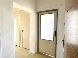 Pronájem bytu 2+1, Pardubice - Zelené Předměstí, nábřeží Závodu míru, 53 m2