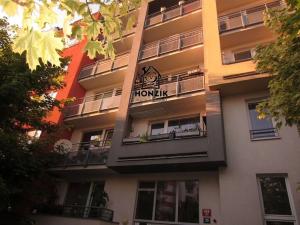 Pronájem bytu 1+kk, Praha - Zličín, Sazovická, 40 m2