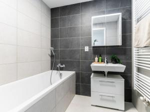 Pronájem bytu 2+kk, Brno - Brno-město, Spolková, 53 m2