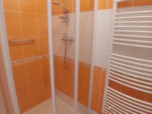 Pronájem bytu 1+1, Tábor, 9. května, 30 m2