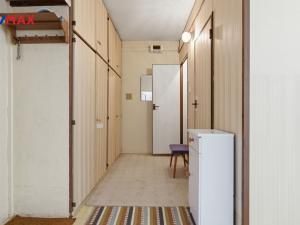 Prodej bytu 1+1, Karlovy Vary, Krymská, 28 m2