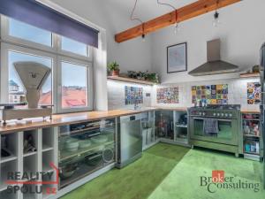 Prodej bytu 3+kk, Praha - Holešovice, U Uranie, 95 m2