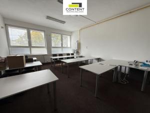 Pronájem výrobních prostor, Plzeň - Doubravka, Hřbitovní, 2513 m2