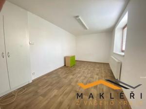 Pronájem bytu 1+1, Jihlava, Luční, 36 m2