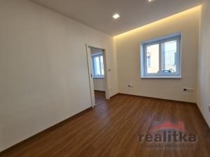 Pronájem bytu 2+1, Opava - Předměstí, Otáhalova, 54 m2