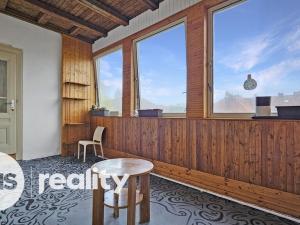 Pronájem bytu 2+1, Opava, Joy Adamsonové, 60 m2