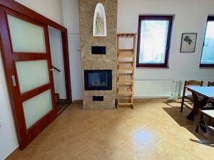 Prodej ubytování, Zaječí, Zahradní, 250 m2