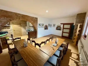 Prodej ubytování, Zaječí, Zahradní, 240 m2