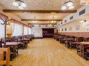 Prodej restaurace, Karlovy Vary, Merklínská, 700 m2