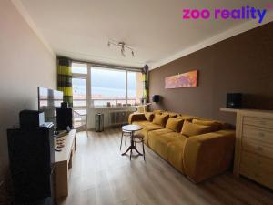 Prodej bytu 2+1, Chomutov, Komenského, 60 m2