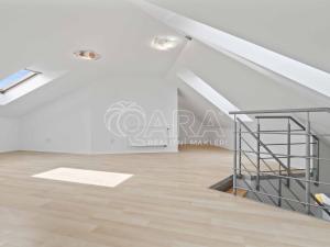 Pronájem bytu 3+kk, Praha - Vysočany, Spojovací, 91 m2