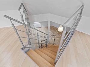 Pronájem bytu 3+kk, Praha - Vysočany, Spojovací, 91 m2