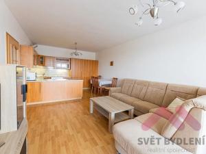 Pronájem bytu 3+kk, Praha - Dolní Měcholupy, V osikách, 76 m2